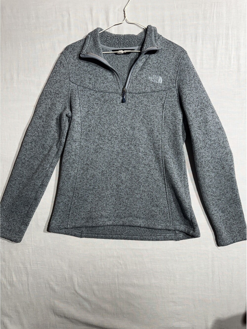 The North Face Womens M Gray 1/4 Zip Sweater Fleece Pullover Jacket Outdoor